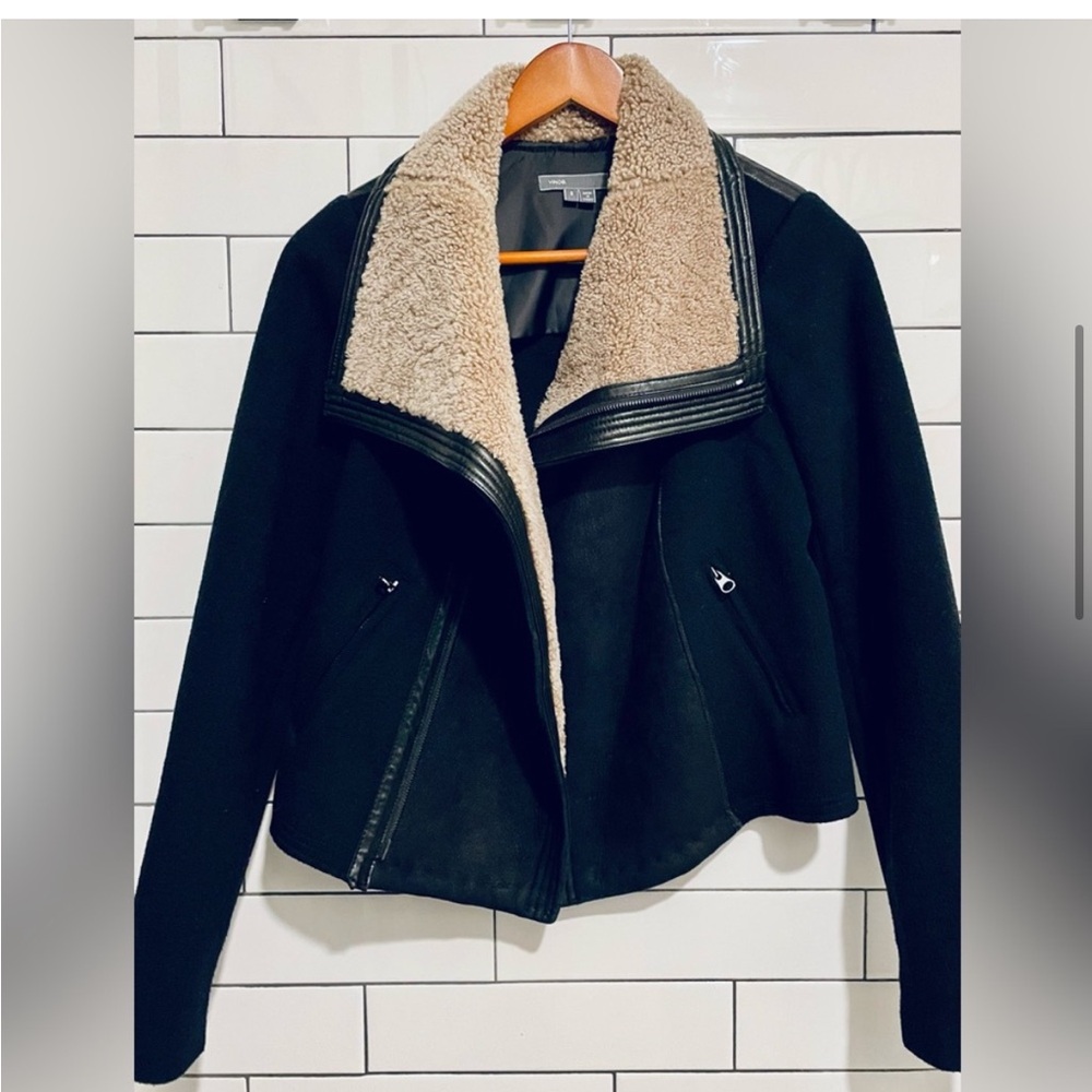 Vince Shearling Leather Moto Jacket S black/tan $120.  $475 Size: L
Vince